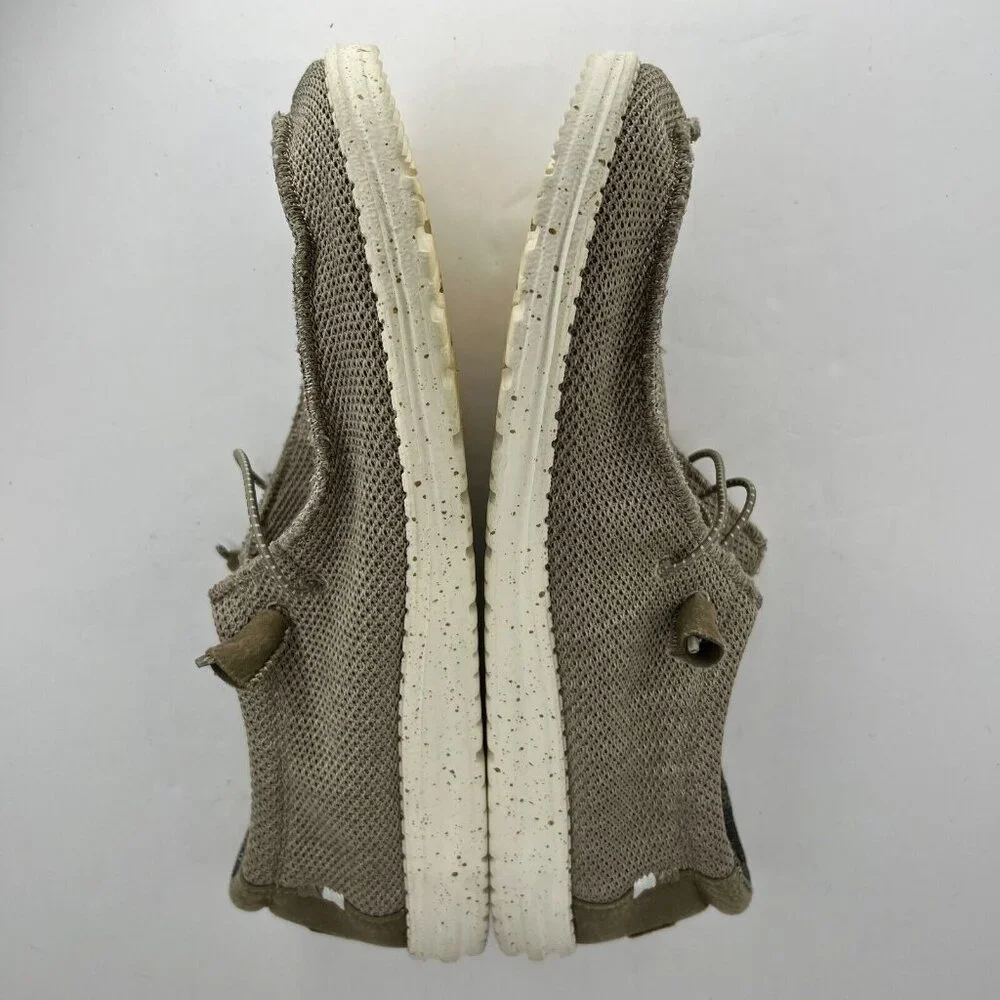 Hey Dude Wally Sox Stich Sand Slip On Low Knit Fabric Size 11 M Slip On Shoes